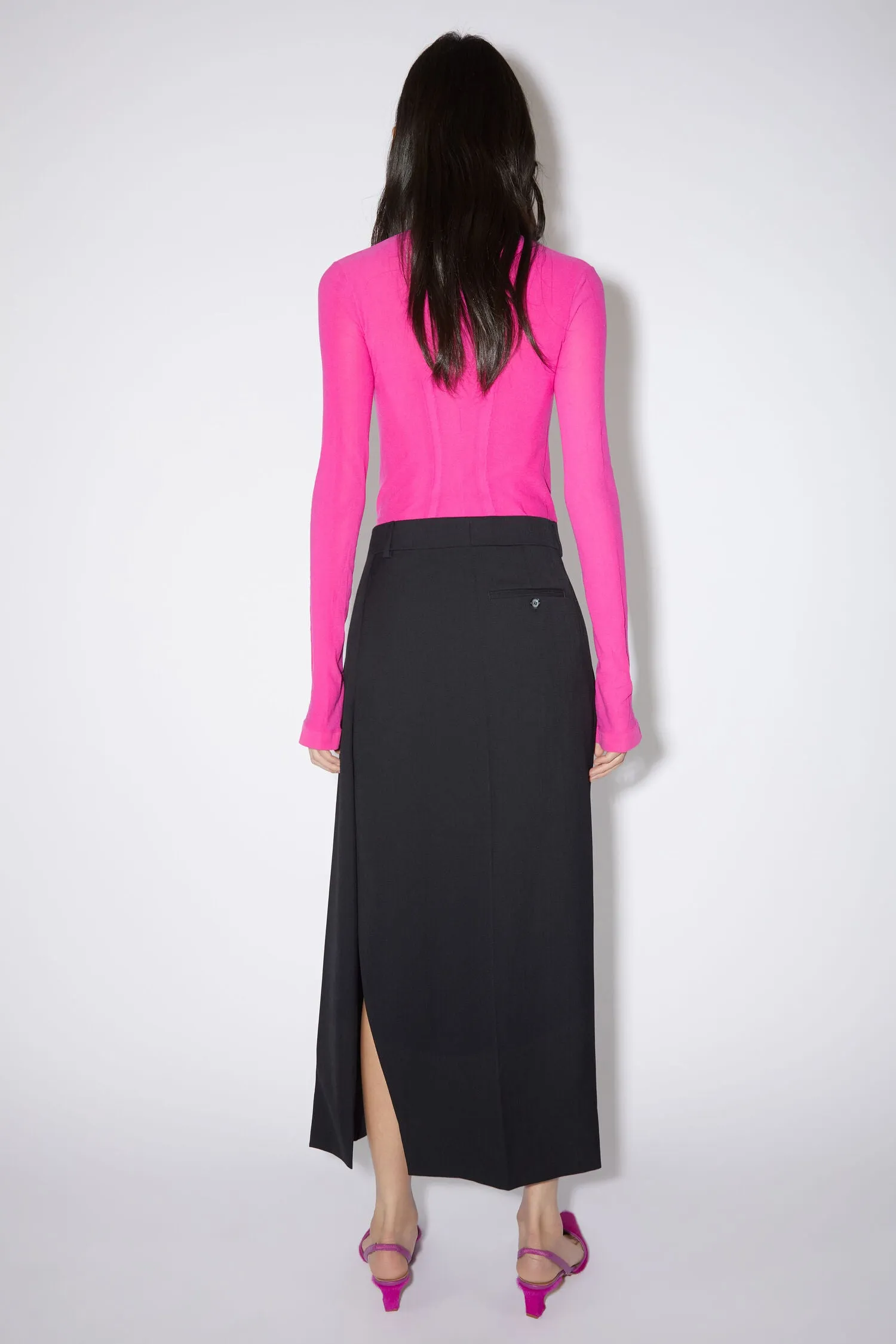 ASYMMERTIC-WAIST LONG SKIRT BLK