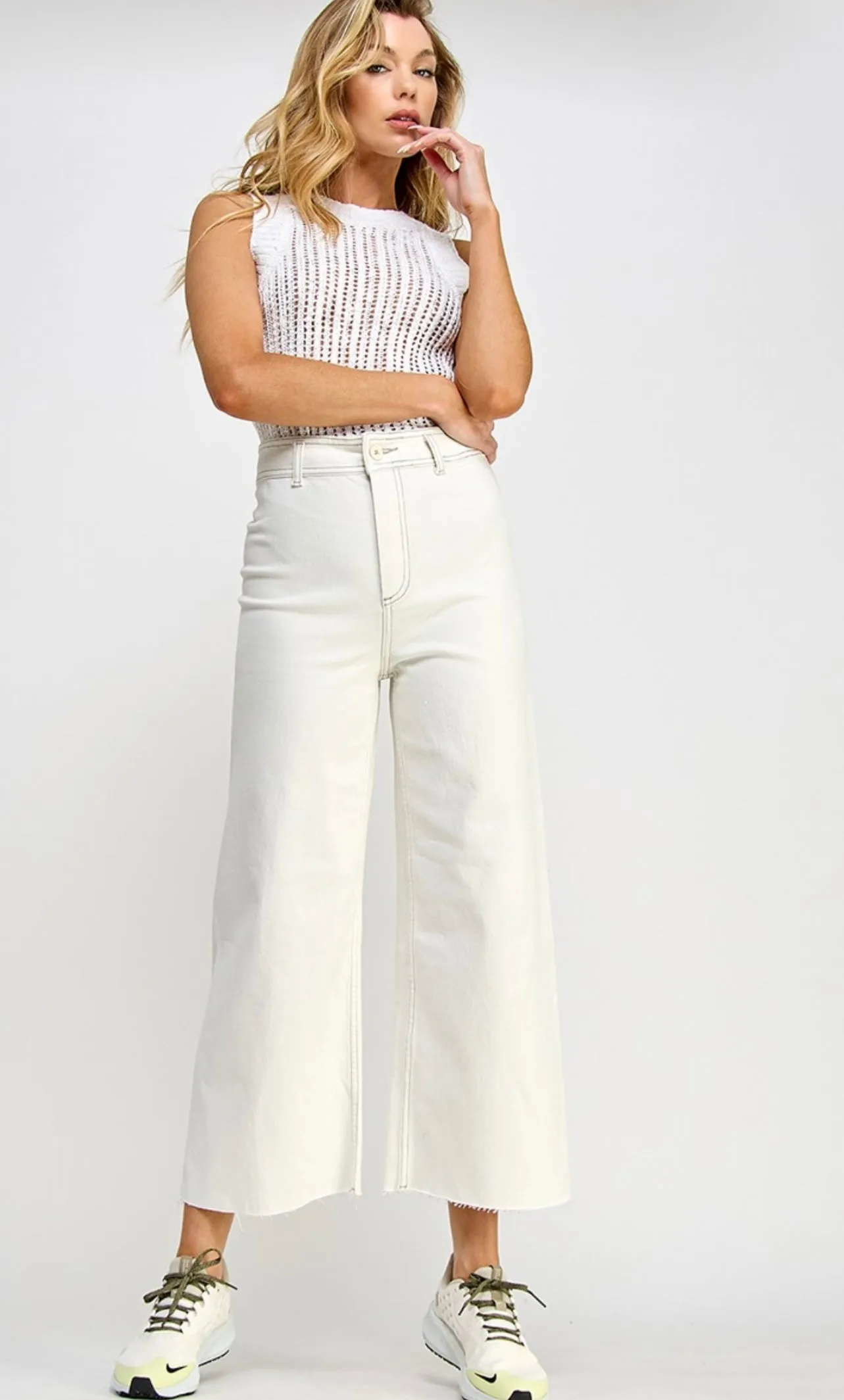 Cropped Off White Pants