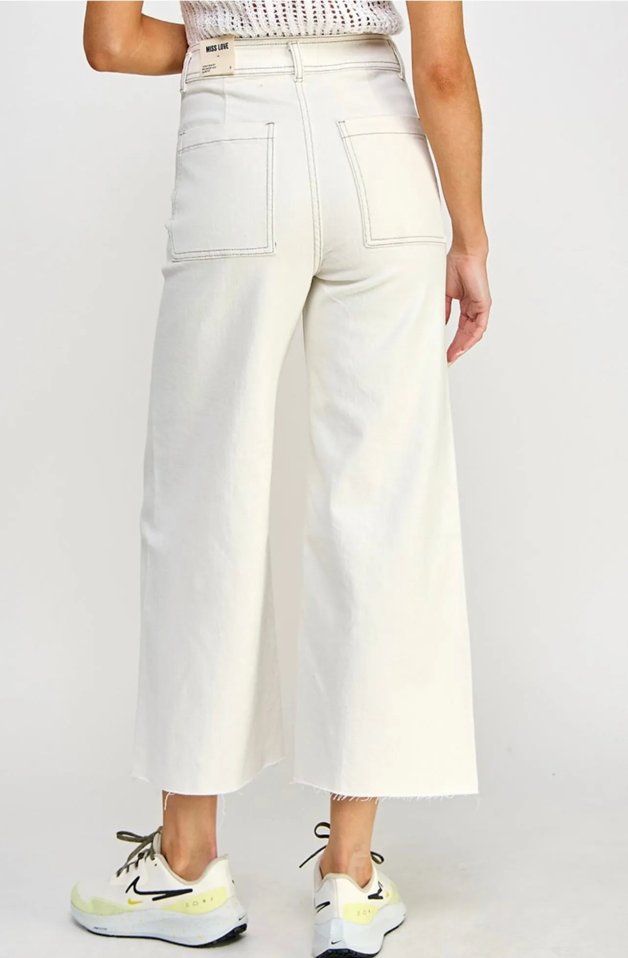 Cropped Off White Pants