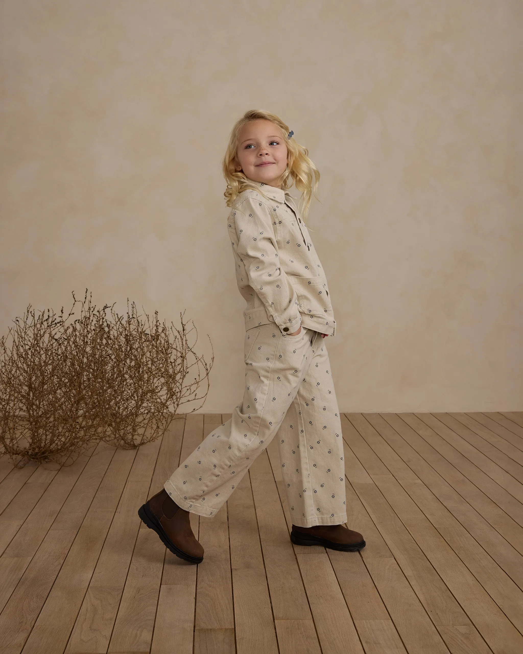 The Straight Leg Pant by Rylee   Cru - Blue Daisy - KIDS