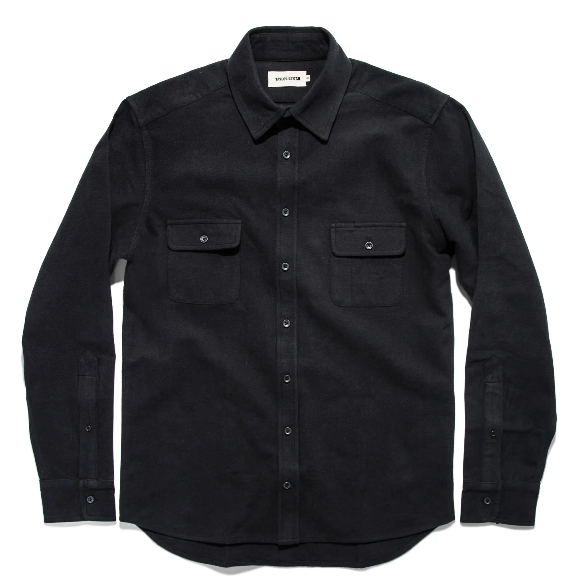 The Yosemite Shirt in Black