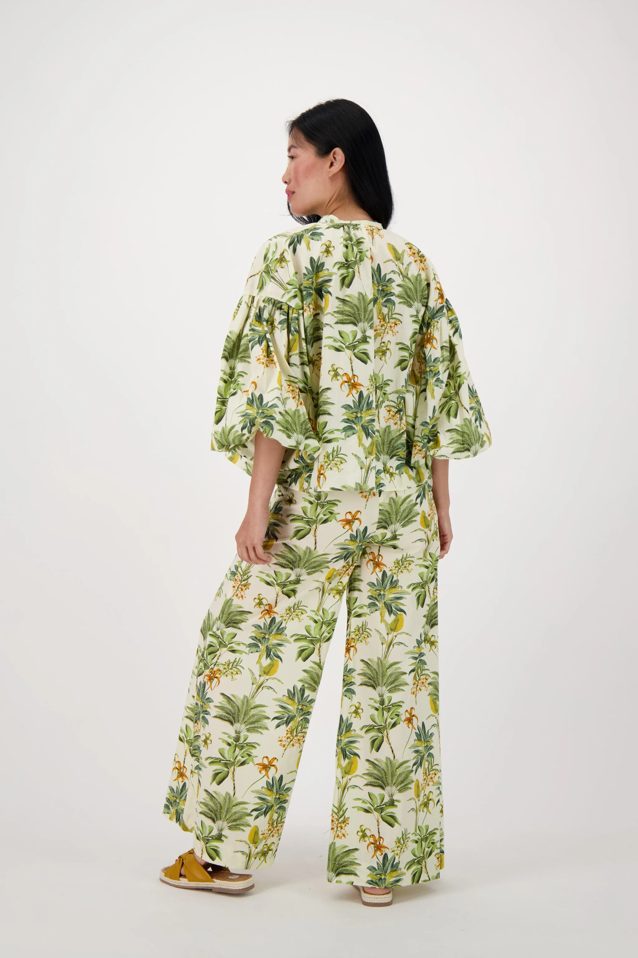 Tropical Wide Leg Pant