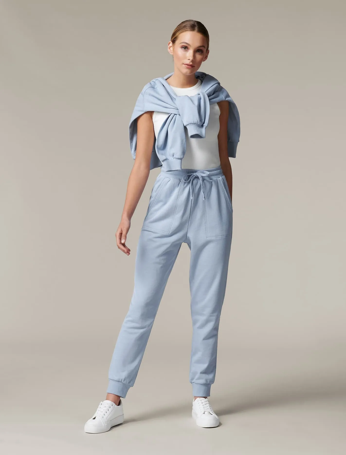 Vera Loungewear Lightweight Jogger