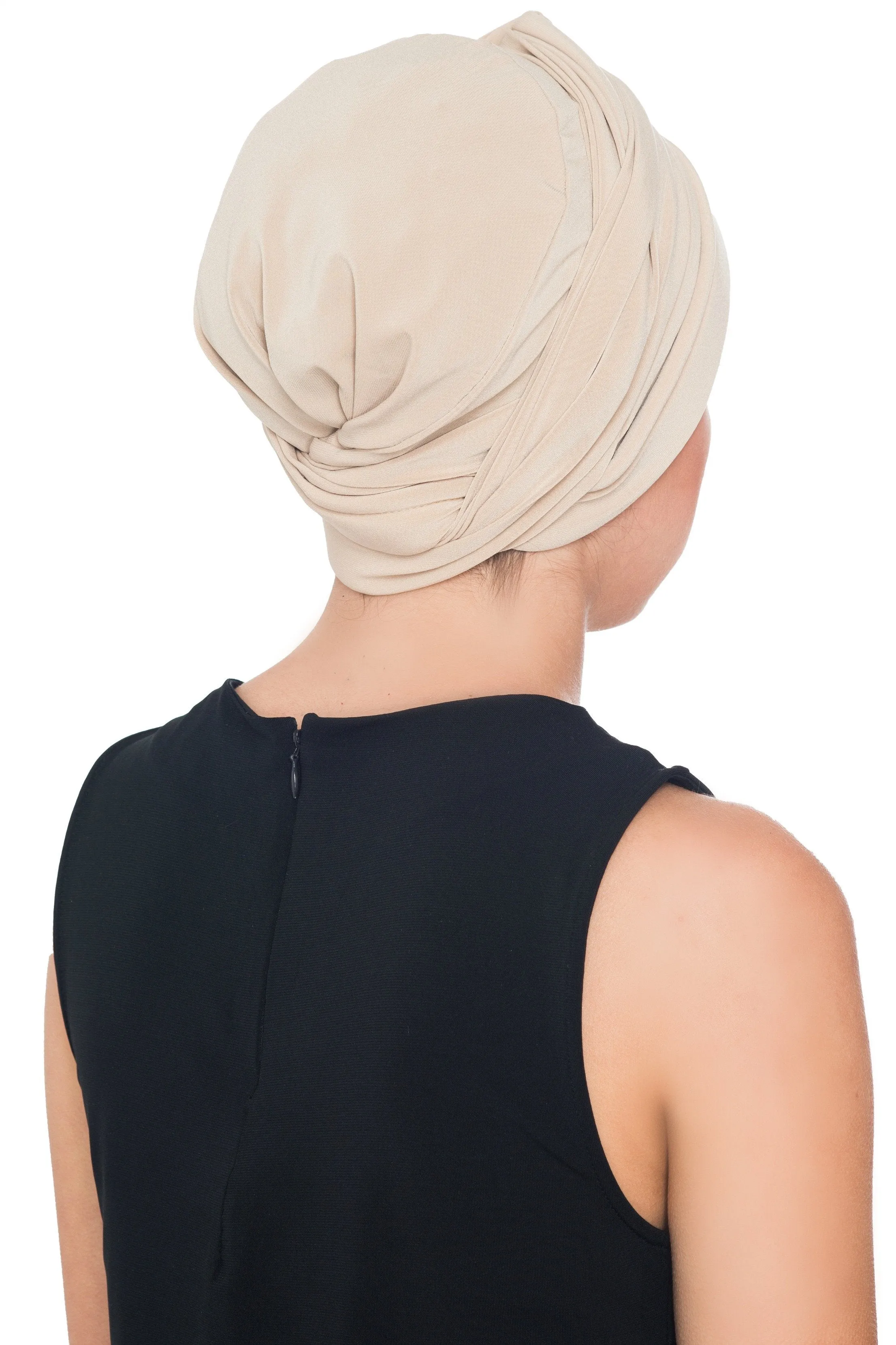 Versatile Headwear with Long Tails