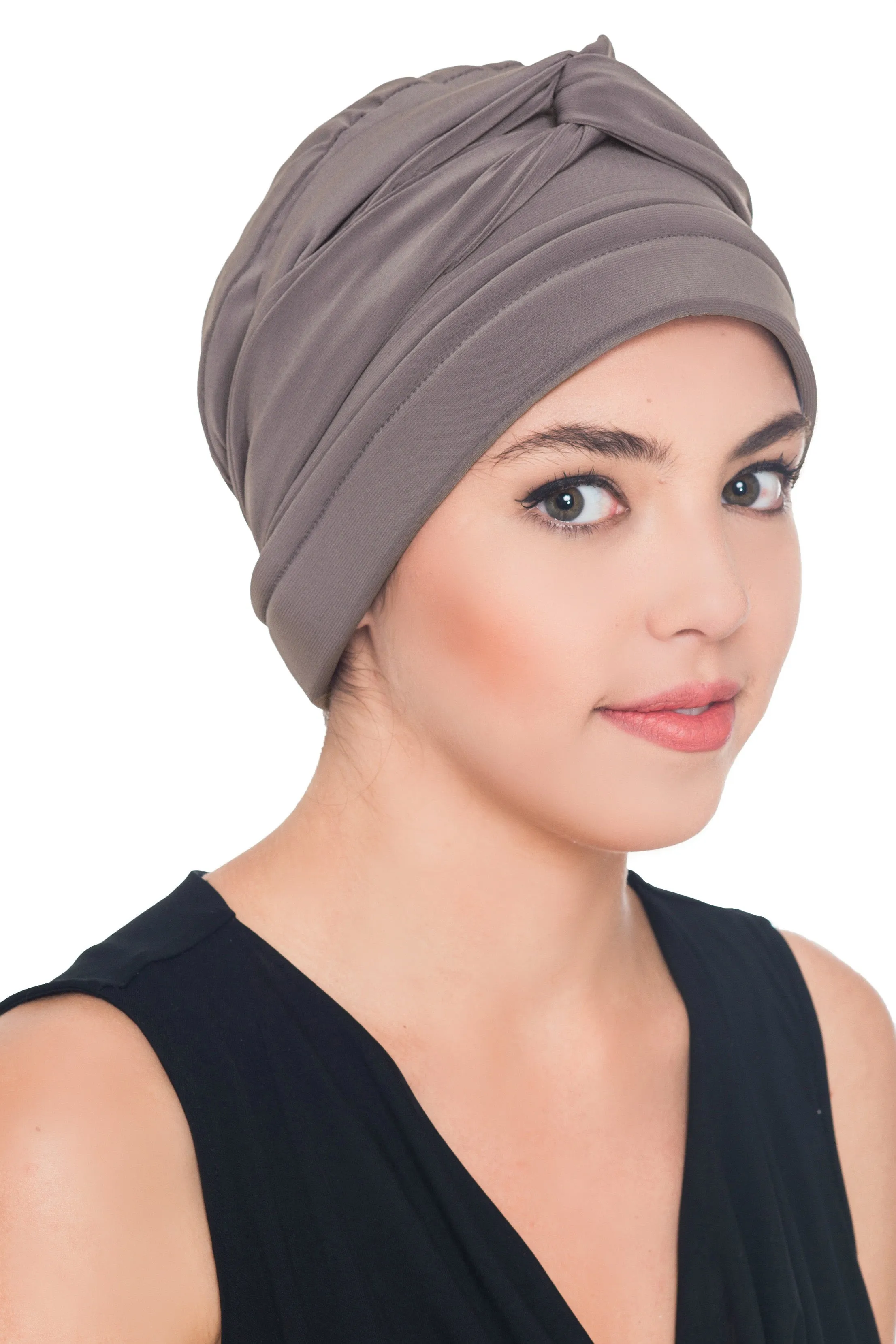 Versatile Headwear with Long Tails